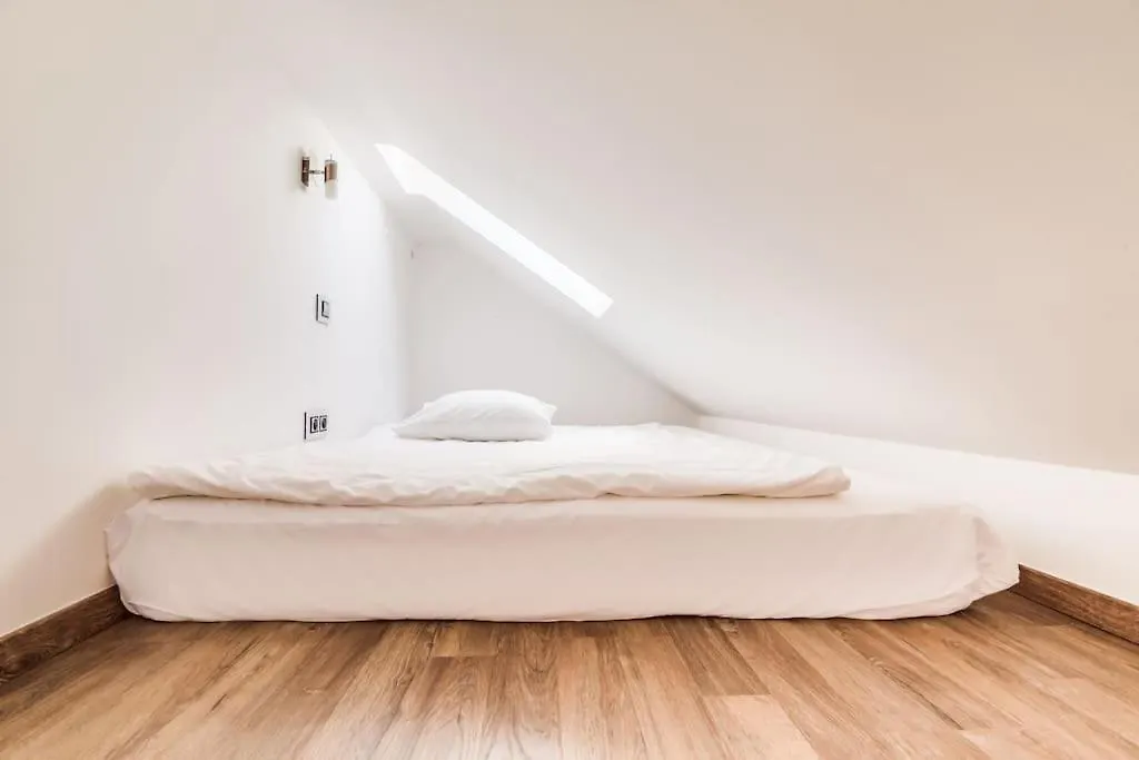 Appartamento Deluxe Mansard Suite In Karlin Praga Repubblica Ceca